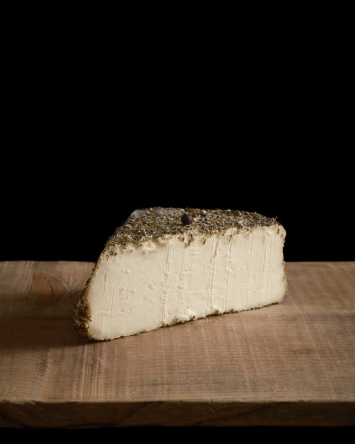 Fromage Corse aux Herbes : Brin d’Amour - 1/2 pièce